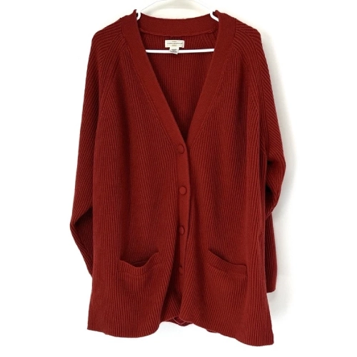 button-down-ribbed-cardigan